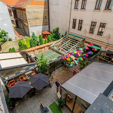 Apartmán Gozsdu Charming By Newave *