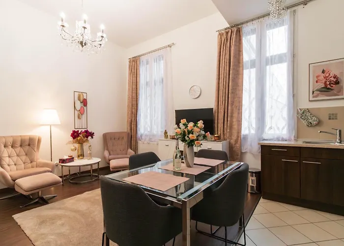 Gozsdu Charming By Newave * Budapest
