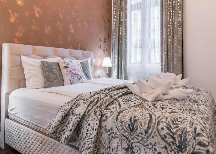 Gozsdu Charming By Newave Apartment Budapest