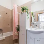 شقة Gozsdu Charming By Nw *