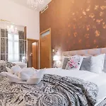 Apartman Gozsdu Charming By Nw Budapest