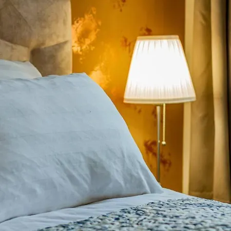 Gozsdu Charming By Newave Budapest
