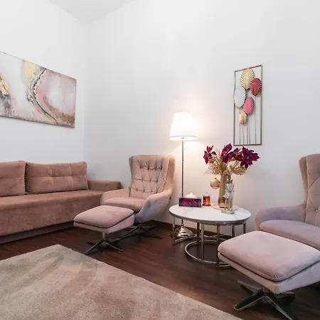 Gozsdu Charming By Newave شقة بودابست